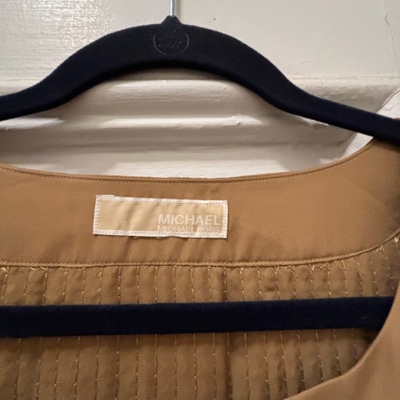 Micheal Kors Gold Sequin Tunic Too - women’s 2x. NWT - Picture 3 of 5